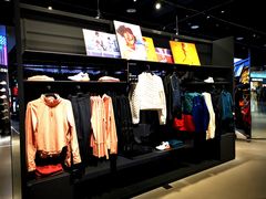 -NIKE品牌体验店(金源新燕莎店)