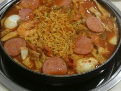 -三清洞摩西韩式年糕火锅(威高广场店)