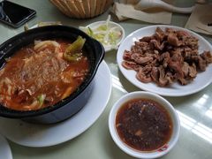 -闫家驴肉老店(华电一校店)