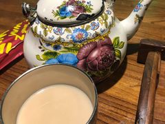 哈萨克奶茶-纳瓦新疆菜(银都店)