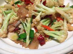 -鸽子侯·家宴·平价海鲜(市图书馆店)