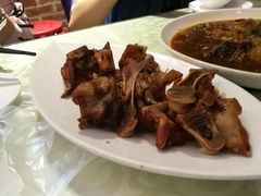 -眷江南之小蓝鲸(王府大街店)