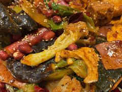 -拿渡麻辣香锅(世茂广场·工三店)