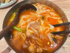 三个番茄雪花肋条粉套餐-小满手工粉(上海月星环球港店)