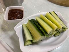 黄瓜沾酱-那达慕蒙古风味酒楼