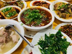 -荣生萝卜汤饭店