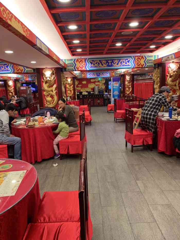 狗不理大酒店(水上北路店)-"非常有特色的一家餐厅,服务态度很好,还有