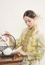 -Lady  Jane高端婚纱礼服馆
