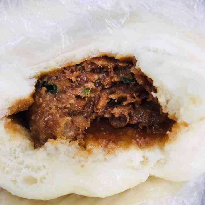 江南鸿运大包-"新店开业,就在靖海菜场南边,卖土家饼隔壁.