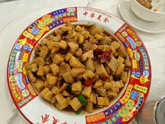 -江城燕子大排档(江汉路步行街店)