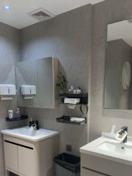 -佳颜轻医美·美学抗衰中心