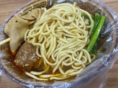 -丁记牛肉手擀板面