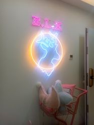 -E.L.K造型momopark店