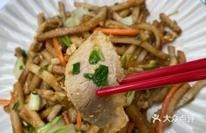 Stewed Pork with Grilled Rice Cake