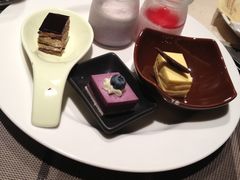 甜品-广州中心皇冠假日酒店-环市食坊·海鲜自助餐厅