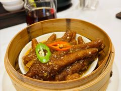 鲍汁凤爪-白天鹅宾馆-宏图府餐厅