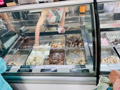 -Lolita's Gelato