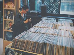 -光海书局(南京东路第一百货店)