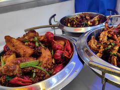 -凤凰路何眼镜香辣蟹(花果园店)