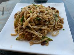 -老板很二(吉大店)