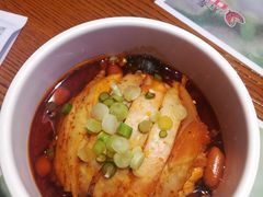 -渝是乎川渝小炒(新世界百货望京店)