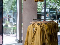 -迪桑特DESCENTE(北京三里屯BLANC店)