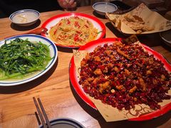 -泥糊破店小酒馆·团建聚餐(南京西路店)