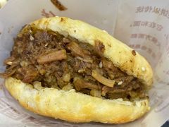 牛肉烧饼（多肉）-穆得·老周家牛肉烧饼(普利街店)