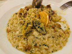 -卡佩罗意大利餐厅及酒吧Al Cappello Trattoria