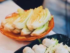 -鲜入围煮花胶鸡海鲜火锅