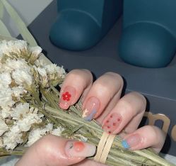 -Touch Nail·品质·美甲美睫