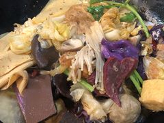 -万记麻辣烫国展总店