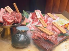 -铭牛烧肉·和牛海鲜自助(高新月牙湖店)