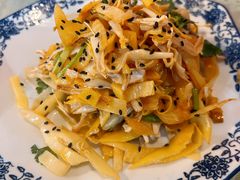 -蜗牛小馆醉乡民谣云南菜(惠新西里店)