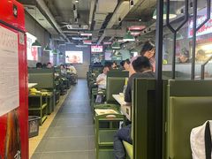 -佰人王串串香火锅(洋珠巷店)