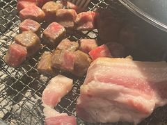 -肉甲韩国木炭烤肉(新壹街1店)