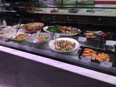 自助取餐区-巴黎贝甜·生日蛋糕(环球中心店)