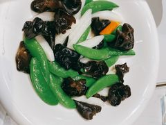 甜豆云耳炒山药-鹿港小镇(金虹桥国际中心店)