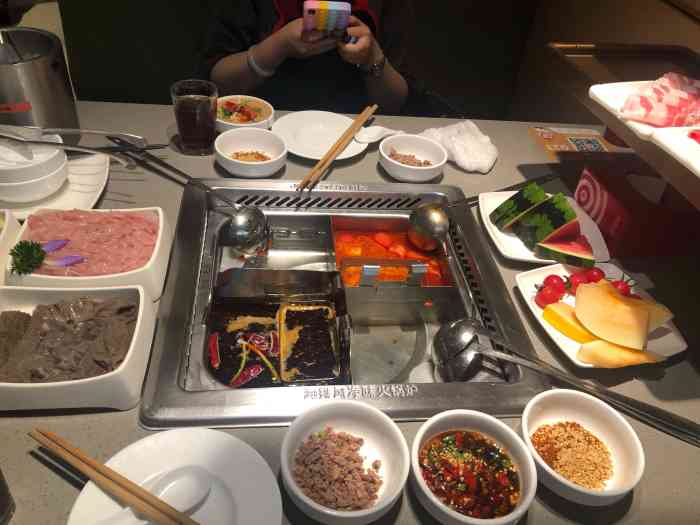 海底捞火锅(安泰广场店)