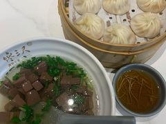 -馋三尺蟹粉小笼(人民广场店)