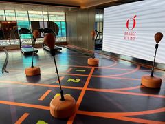 -桔子酒店(上海西藏北路地铁站店)