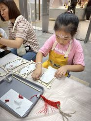 -奈尔宝家庭中心·亲子早教·派对餐厅(北京东坝万达店)