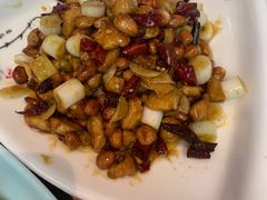 -有红鸡毛店·川菜(建设路店)