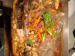 -鸣记脆皮烤鱼·海鲜烤鱼(马栏店)