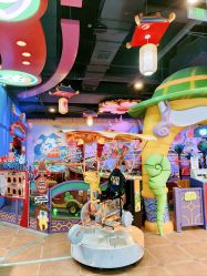 -卡通尼乐园(宝山龙湖天街店)