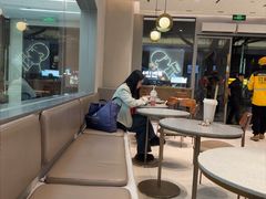 -喜茶(广州中山六路店)