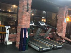 -GYMPLUS私教健身会馆(大悦城店)