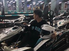 -e赛道卡丁车