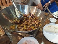 -老唐三下锅 ·张家界地标美食(溪布街店)
