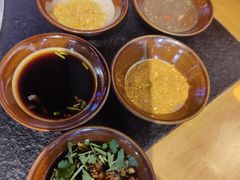 -阿山卓·野生菌火锅·纳西火塘烤肉